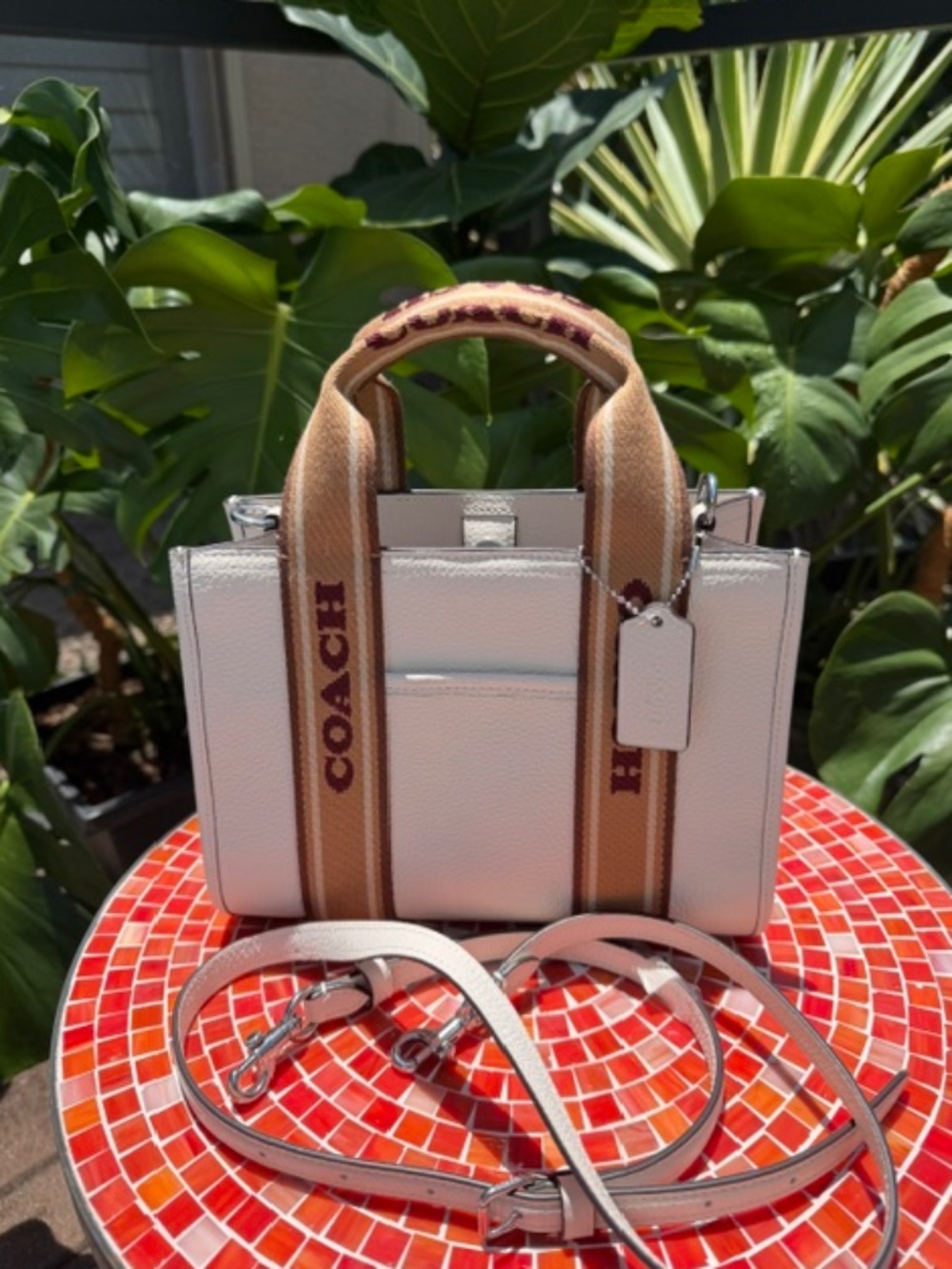 Coach Smith White Tote 24 - NEW w/tags - Picture 6 of 8